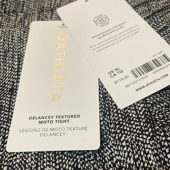 🔥 Athleta Delancey Textured Moto Tight 🔥 - Picture 2 of 4